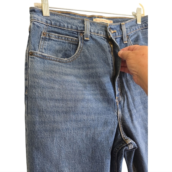 Levi's Premium High Rise Slim Straight Women's Jeans 30 Medium Wash - Picture 4 of 9